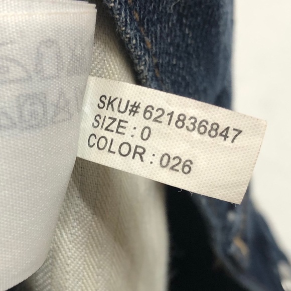 Abercrombie & Fitch High Rise Festival Shorts 0655 - Picture 2 of 7